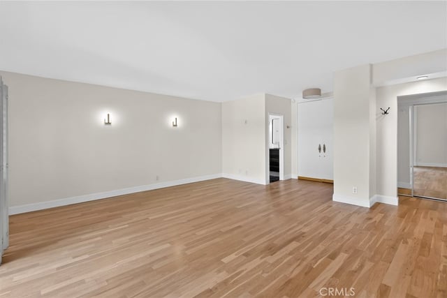 1131 Alta Loma 308, West Hollywood, CA 90069 — photo 7 of 29