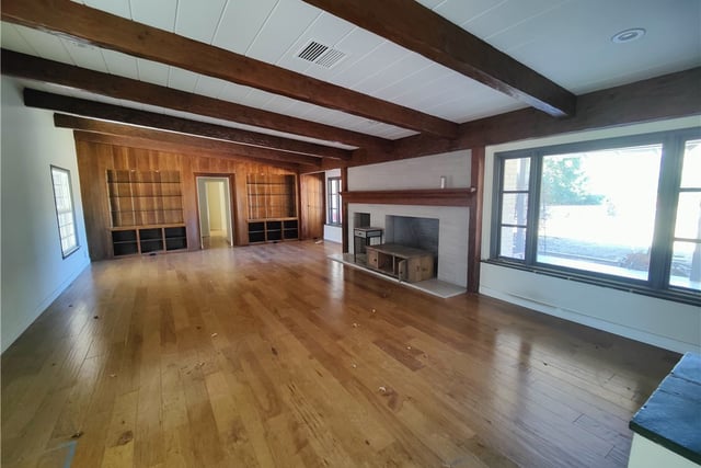 22427 Plummer Street, Chatsworth, CA 91311 — photo 5 of 37