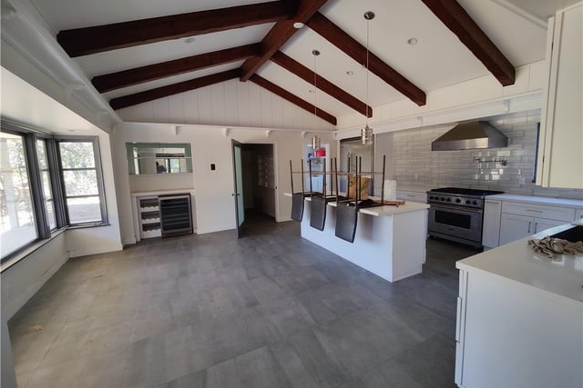 22427 Plummer Street, Chatsworth, CA 91311 — photo 8 of 37