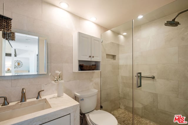 26094 Mulholland Highway, Calabasas, CA 91302 — photo 14 of 36
