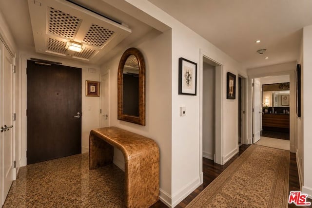 900 W Olympic Boulevard 29H, Los Angeles, CA 90015 — photo 4 of 15