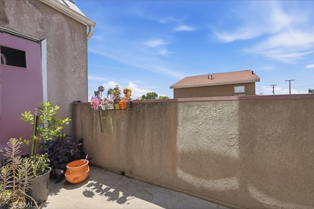 1355 Loma Avenue 310, Long Beach, CA 90804 — photo 24 of 37