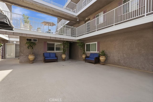 1355 Loma Avenue 310, Long Beach, CA 90804 — photo 30 of 37