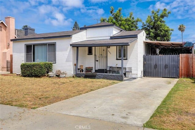3623 W 59TH Street, Los Angeles, CA 90043 — photo 3 of 16