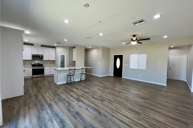 40719 171th Street, Lake Los Angeles, CA 93535 — photo 18 of 75