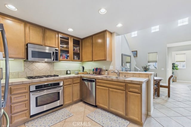 27034 Fairway, Valencia, CA 91381 — photo 15 of 36