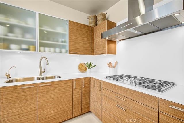 10776 Wilshire Boulevard 901, Los Angeles, CA 90024 — photo 10 of 38