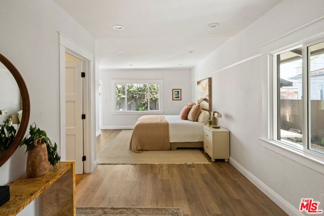 1726 W 52nd Street, Los Angeles, CA 90062 — photo 16 of 29
