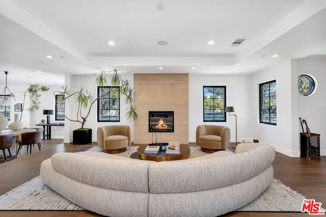 8671 Clifton Way, Beverly Hills, CA 90211 — photo 6 of 50