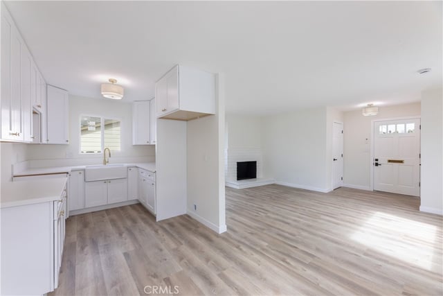 1730 W Spring Street, Long Beach, CA 90810 — photo 17 of 34