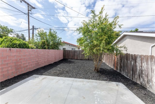 1730 W Spring Street, Long Beach, CA 90810 — photo 31 of 34