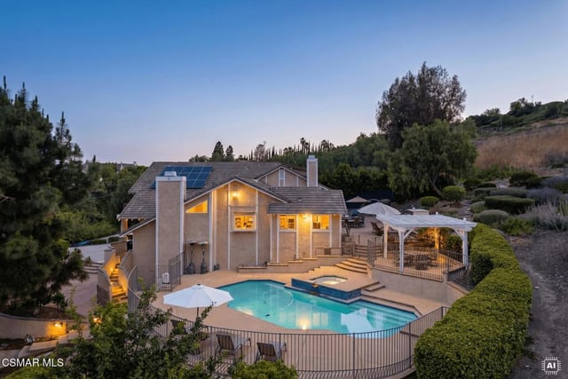 554 Lone Oak Drive, Thousand Oaks, CA 91362 — photo 4 of 73