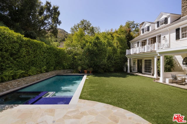 2435 Mandeville Canyon Road, Los Angeles, CA 90049 — photo 40 of 46