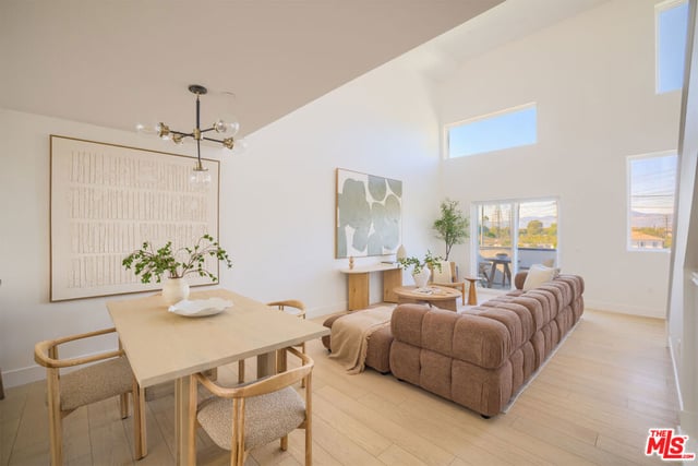 11222 W Victory Boulevard 2, North Hollywood, CA 91606 — photo 16 of 24