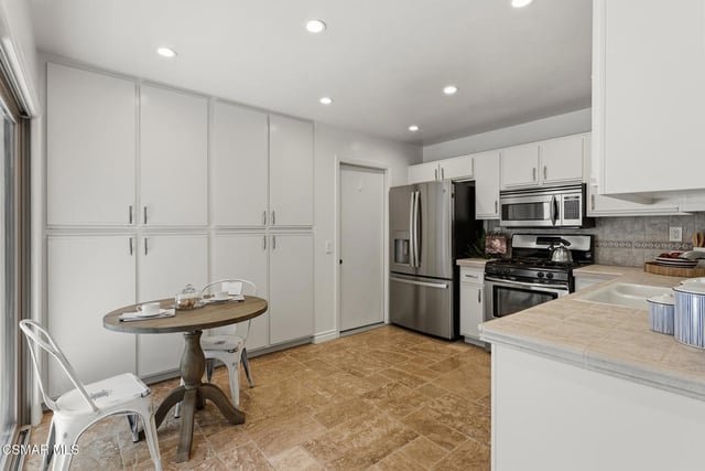 450 Via Colinas, Westlake Village, CA 91362 — photo 15 of 41