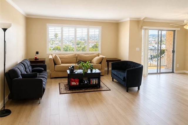 1311 S Grand Avenue 18, San Pedro, CA 90731 — photo 2 of 13
