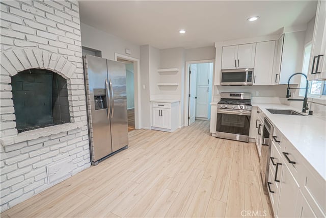 8534 Bothwell, Northridge, CA 91324 — photo 13 of 43