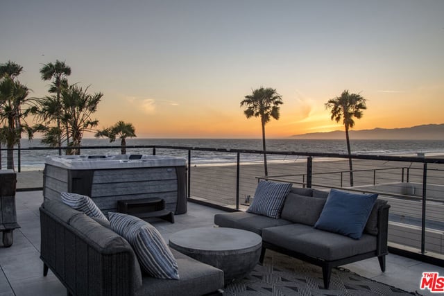 3011 Ocean Front Walk, Venice, CA 90291 — photo 34 of 40