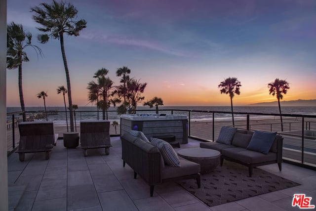 3011 Ocean Front Walk, Venice, CA 90291 — photo 4 of 40