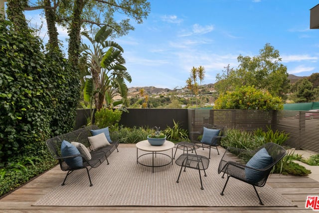 928 Las Lomas Avenue, Pacific Palisades, CA 90272 — photo 47 of 50