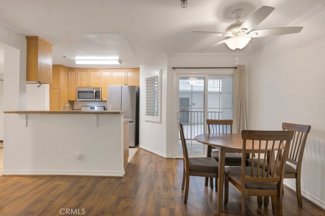 4401 Sepulveda Boulevard 105, Sherman Oaks, CA 91403 — photo 21 of 63