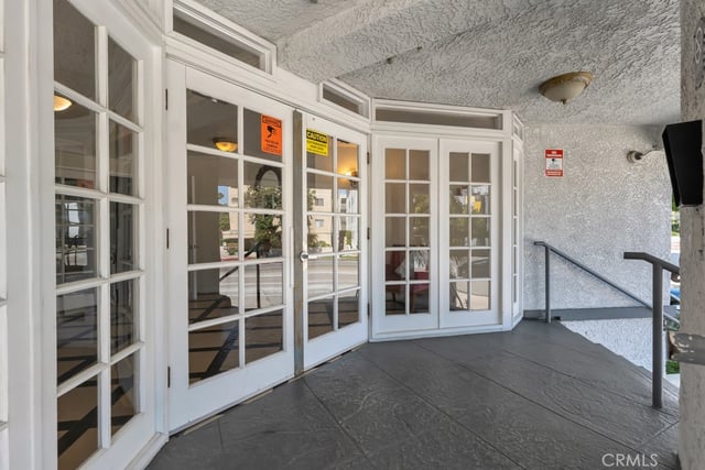 4401 Sepulveda Boulevard 105, Sherman Oaks, CA 91403 — photo 8 of 63