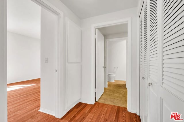 1164 Wellesley Avenue 204, Los Angeles, CA 90049 — photo 26 of 43