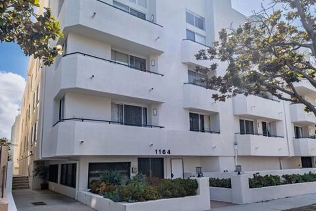 1164 Wellesley Avenue 204, Los Angeles, CA 90049 — photo 41 of 43