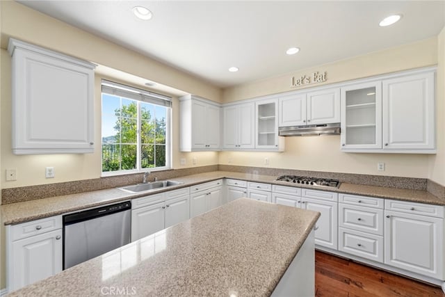 26807 Cottonwood Court, Valencia, CA 91381 — photo 21 of 49
