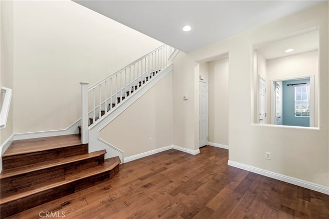 26807 Cottonwood Court, Valencia, CA 91381 — photo 6 of 49