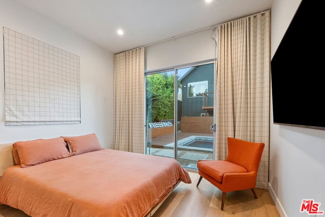 2240 Ewing Street, Los Angeles, CA 90039 — photo 18 of 25