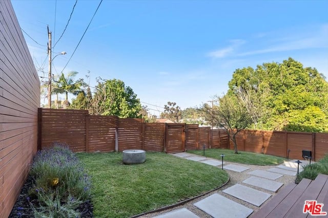 2240 Ewing Street, Los Angeles, CA 90039 — photo 24 of 25