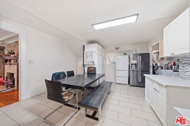 1220 Crenshaw Boulevard, Los Angeles, CA 90019 — photo 2 of 50