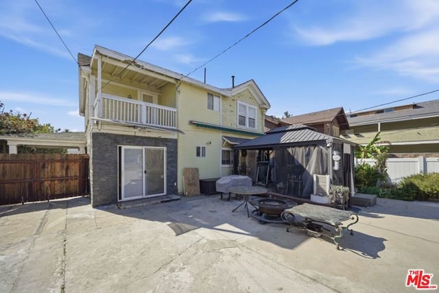 1220 Crenshaw Boulevard, Los Angeles, CA 90019 — photo 35 of 50