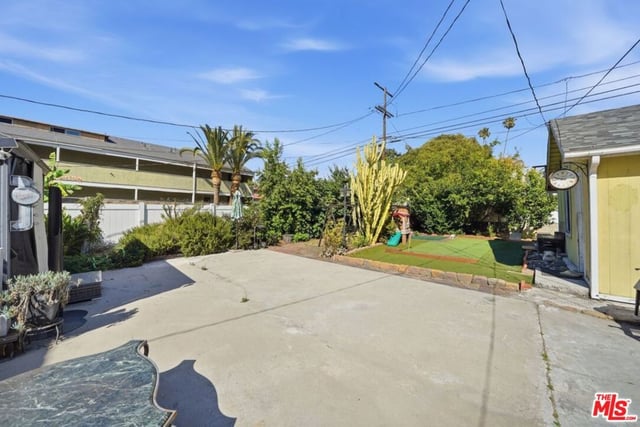 1220 Crenshaw Boulevard, Los Angeles, CA 90019 — photo 46 of 50