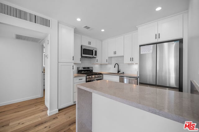 800 W 1st Street 2606, Los Angeles, CA 90012 — photo 10 of 40