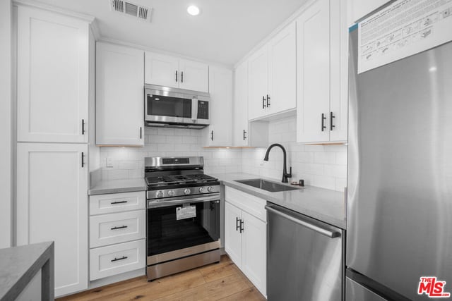 800 W 1st Street 2606, Los Angeles, CA 90012 — photo 12 of 40