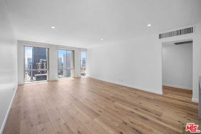 800 W 1st Street 2606, Los Angeles, CA 90012 — photo 6 of 40