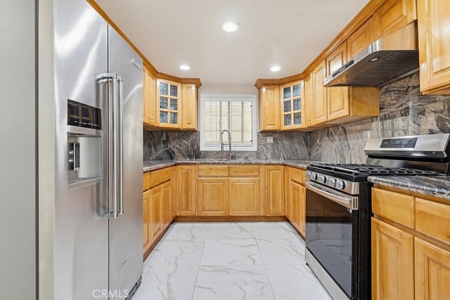 5140 Elrovia, El Monte, CA 91732 — photo 12 of 68