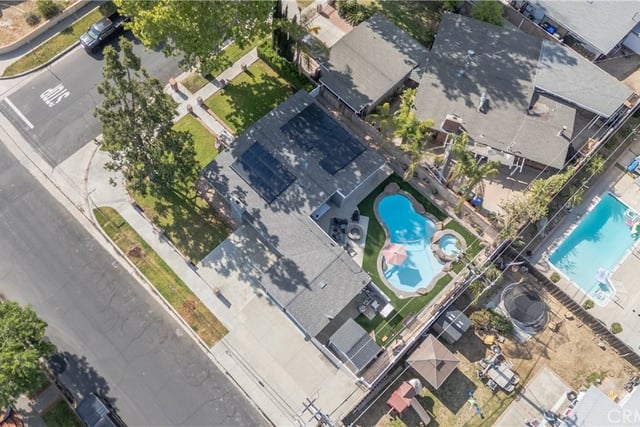 27573 Santa Clarita Road, Saugus, CA 91350 — photo 2 of 2
