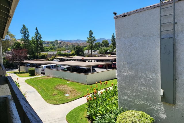25011 Peachland Avenue 229, Newhall, CA 91321 — photo 12 of 15