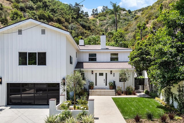 1475 N Bundy Drive, Los Angeles, CA 90049 — photo 3 of 64