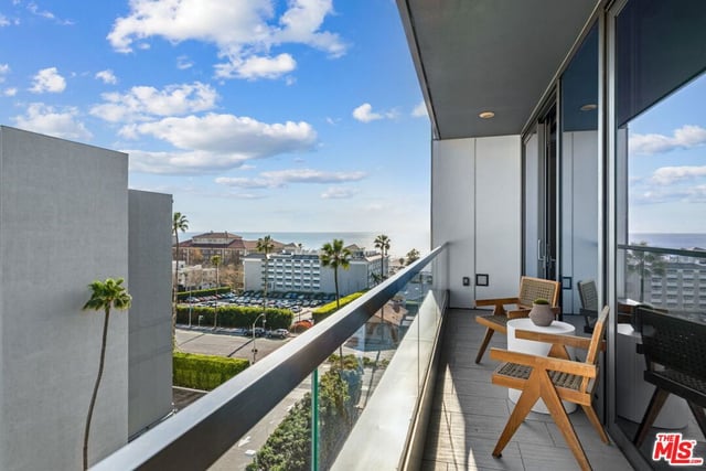 1755 Ocean Ave 805, Santa Monica, CA 90401 — photo 14 of 34