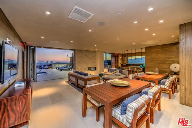 1755 Ocean Ave 805, Santa Monica, CA 90401 — photo 23 of 34