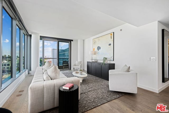 1755 Ocean Ave 805, Santa Monica, CA 90401 — photo 3 of 34