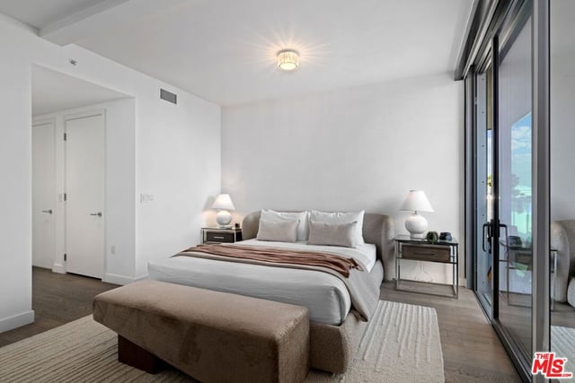 1755 Ocean Ave 805, Santa Monica, CA 90401 — photo 8 of 34