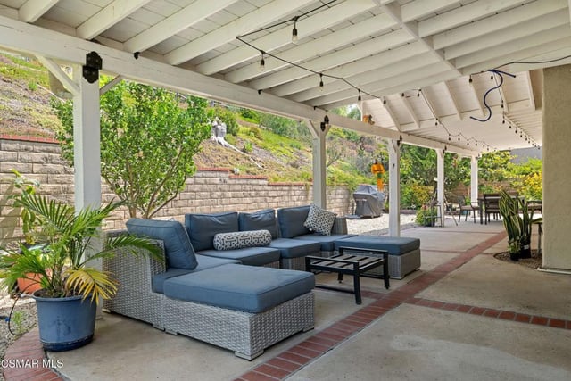 6795 Aviano Drive, Camarillo, CA 93012 — photo 32 of 47