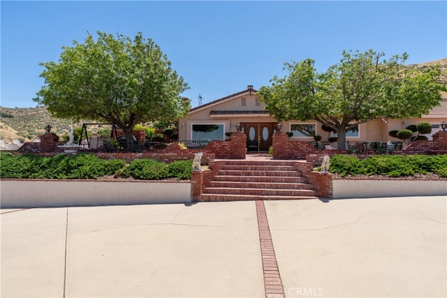 5801 Hacienda Ranch, Palmdale, CA 93551 — photo 11 of 68