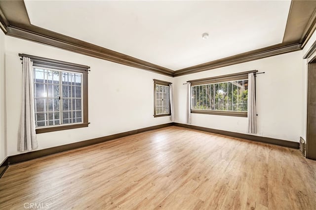 1254 S Manhattan, Los Angeles, CA 90019 — photo 14 of 42