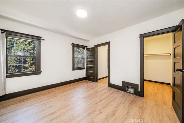 1254 S Manhattan, Los Angeles, CA 90019 — photo 28 of 42